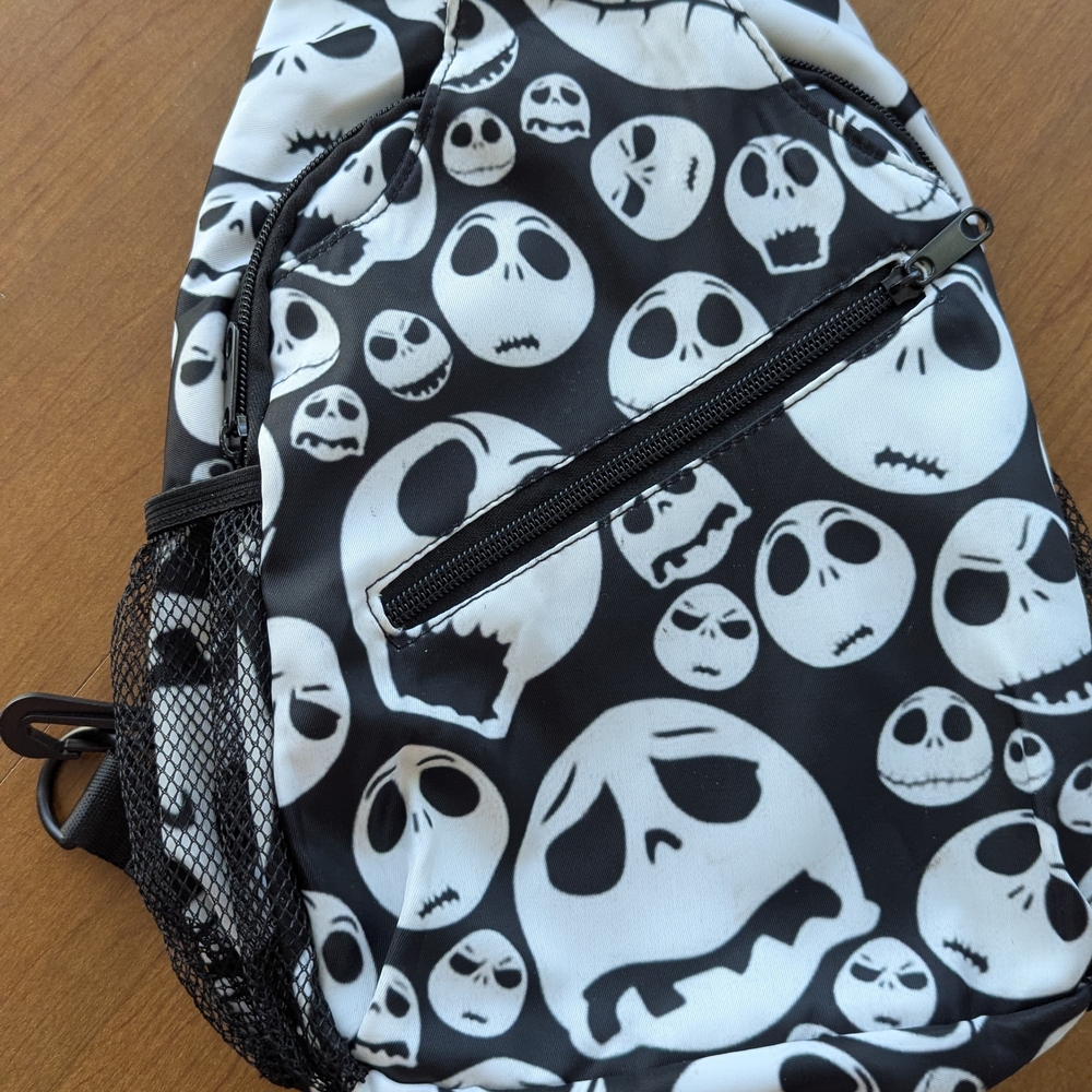 Black and White Skull Print Men's Bag